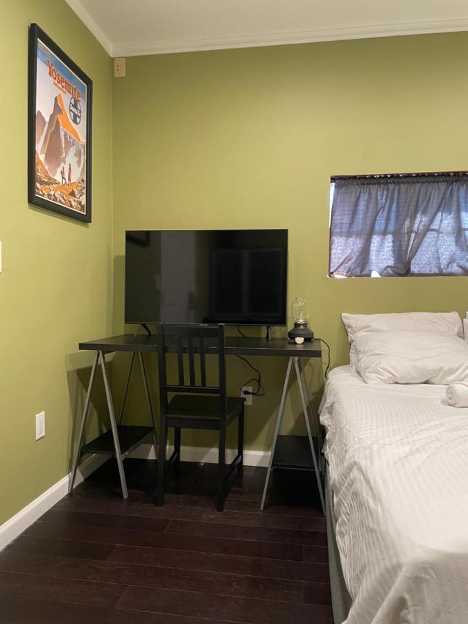 Private Standalone Room W/ Tv, Wifi & Ac In Carson Zewnętrze zdjęcie