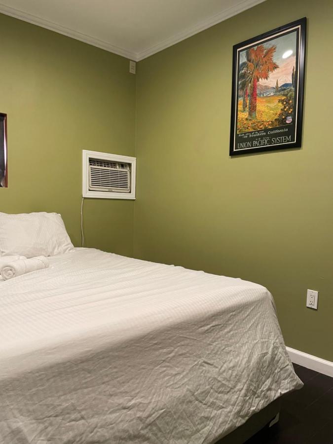 Private Standalone Room W/ Tv, Wifi & Ac In Carson Zewnętrze zdjęcie